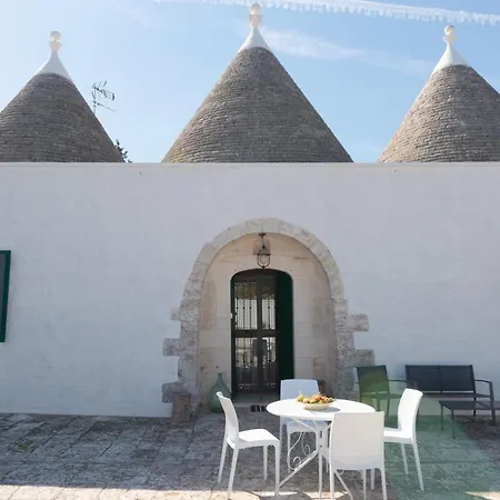 Masseria Carperi Trullo تْشيستيرنِنو