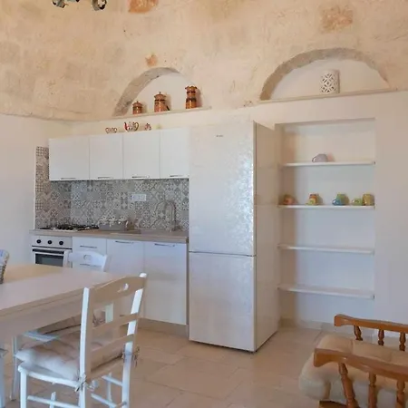 فيلة Masseria Carperi Trullo تْشيستيرنِنو